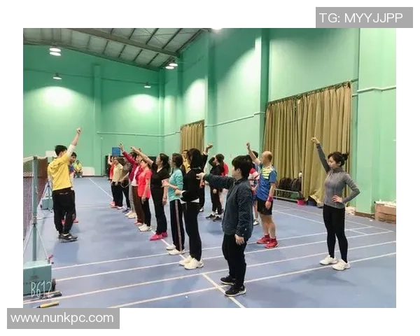 周丽专访：从青涩小将到羽毛球冠军的成长之路